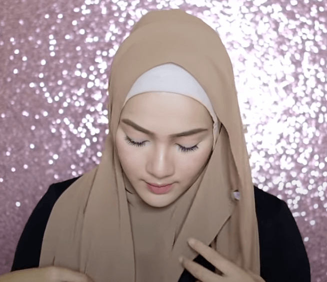 hijab-pashmina-menutup-dada-9
